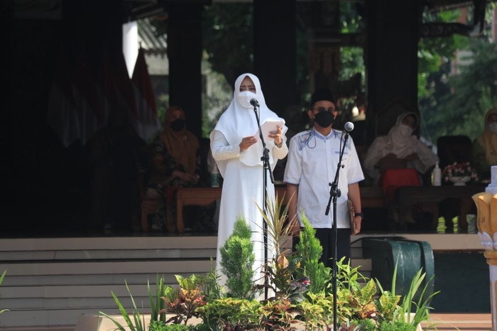 Bupati Mojokerto Ikfina Fahmawati