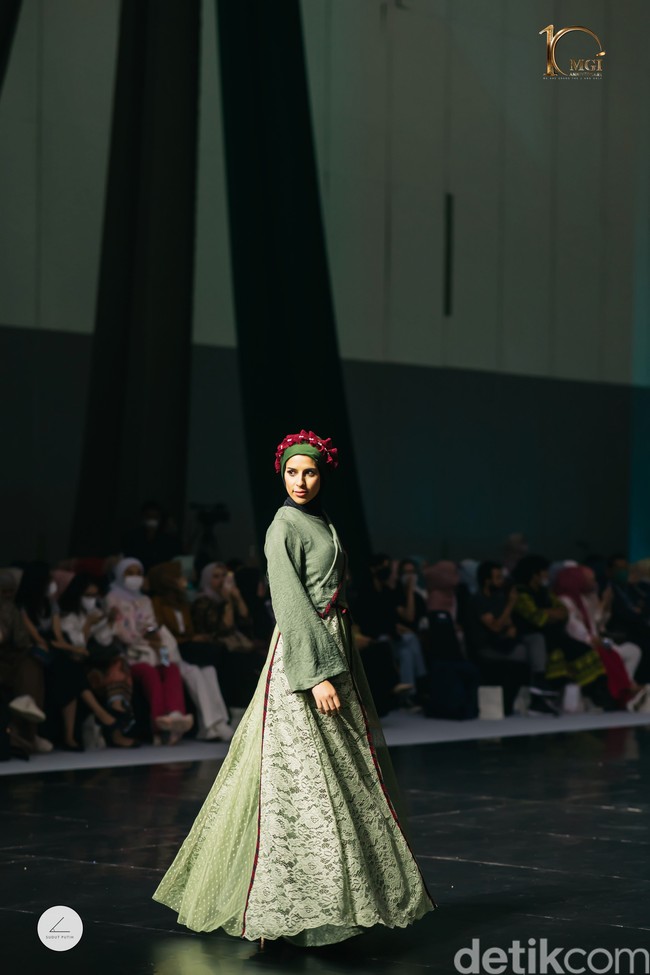 JMFW dilaksanakan mulai tanggal 20 sampai 22 Oktober 2022. JMFW tahun ini mengusung tema From Local Wisdom to Global Inspiration. Foto: Dok. @yayasanduniamegabintang.
