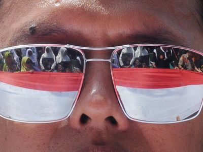 Bendera Merah Putih 1.000 Meter Terbentang di Hari Santri Nasional