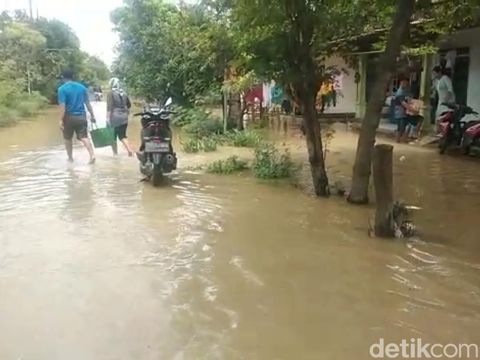 Kondisi banjir di Kendal, Sabtu (22/10/2022).