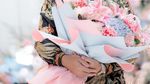 Senyum Kebahagiaan Kiky Saputri Dihadiahi Mercy Usai Dilamar Kekasih