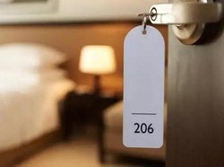 Hotel Diguncang Efisiensi