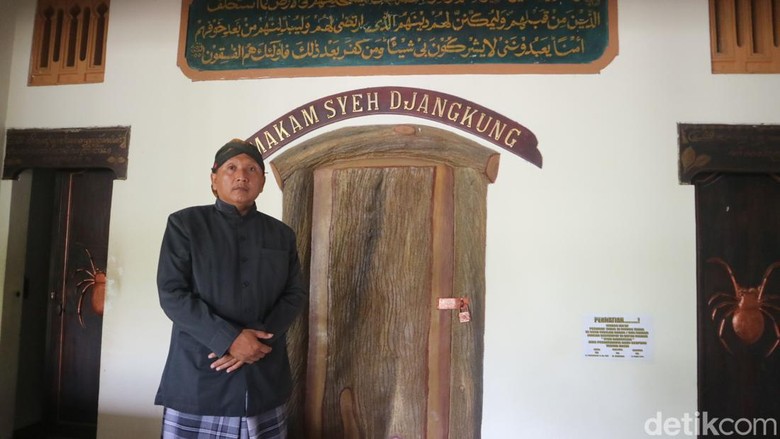 Makam Syekh Djangkung yang ada di Desa Landoh, Kecamatan Kayen, Kabupaten Pati, Jumat (21/10/2022).