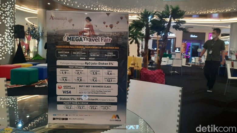 Mega Travel Fair Ragam diskon di Mega Travel Fair Trans Studio Mall Cibubur.