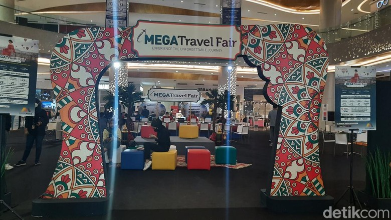Mega Travel Fair (MTF) di Trans Studio Mall Cibubur.