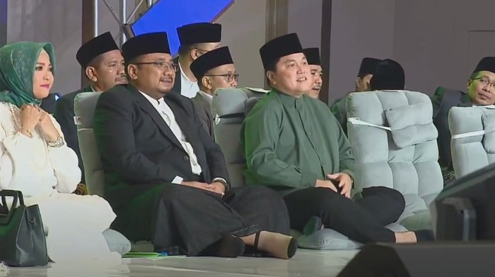 Menag Yaqut dan Erick Thohir hadiri Hari Santri 2022