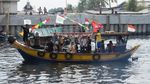 Meriahnya Nadran Pesta Laut Nelayan Cilincing
