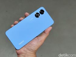 Menggenggam Oppo A17, HP Rp 2 Juta Tampilan Menggoda