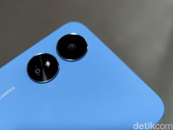 Menggenggam Oppo A17, HP Rp 2 Juta Tampilan Menggoda