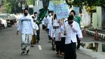 Meriahnya Pawai Hari Santri Nasional di Kediri hingga Bekasi