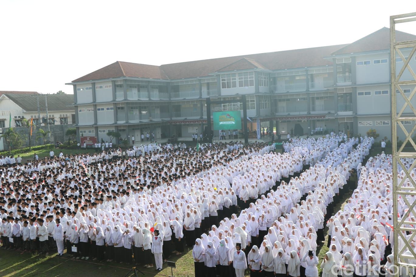 Peringatan HSN 2022 di Jatim