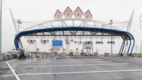 Direktur Utama PT PP Semarang-Demak Siswantono, Jalan Tol Semarang-Demak Seksi 2 ini siap dioperasikan sepenuhnya pada awal Januari 2023, dan direncanakan pada bulan November dan Desember sudah bisa dilakukan Uji Laik Fungsi.