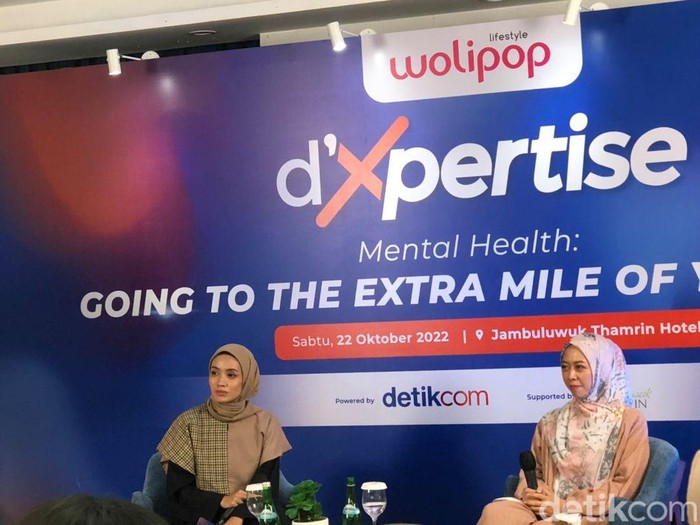 Raden Prisya, ebagai mindfulness and well-being coach, kerap membagikan konten seputar mindfulness, pengembangan diri, dan lainnya membagikan tips cara keluar dari lingkungan yang toxic. Raden Prisya, ebagai mindfulness and well-being coach, kerap membagikan konten seputar mindfulness, pengembangan diri, dan lainnya membagikan tips cara keluar dari lingkungan yang toxic.