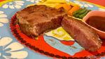 Sensasi Makan Beefsteak Dipadukan dengan Saus Salsa Meksiko
