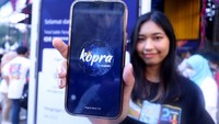 Bank Mandiri mengenalkan layanan digital segmen wholesale Kopra by Mandiri dalam versi mobile App sebagai pengembangan solusi layanan keuangan nasabah pebisnis agar semakin mudah diakses dan hadir dalam genggaman. 
