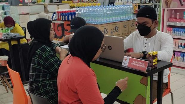 Aksi Donor Darah Transmart