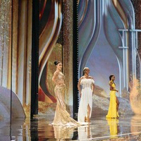 Penampilannya dipercantikan dengan riasan glamour dan rambut yang ditata cepol. Andina Julie merupakan pemenang Miss Grand Indonesia. Pada 2017, gadis 21 tahun itu merupakan purna Paskibraka Indonesia.Foto: dok. Miss Grand International 2022