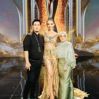 Ia lalu menutup, Dengan perdamaian, kita bisa melihat senyum anak-anak. Dengan senyum anak-anak, dengan masa depan yang cerah. Karena masa depan anak-anak adalah tonggak dari kemajuan sebuah negara. Foto: dok. Miss Grand International 2022