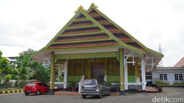 Bangunan Arajang di kompleks Rujab Bupati Bone
