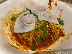 Begini Kenikmatan Mee Pok Legendaris Sejak 1968 yang Hits di Singapura