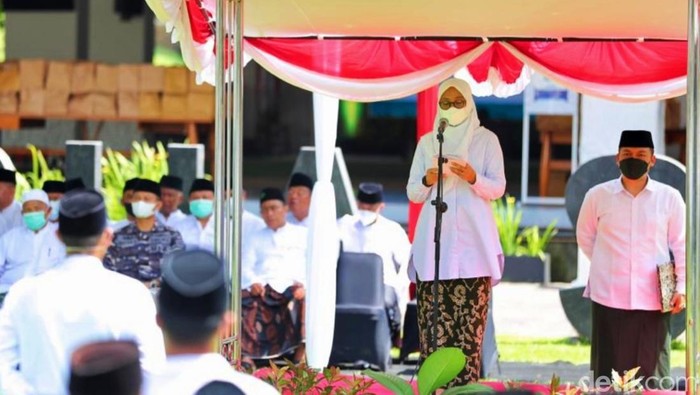 Bupati Banyuwangi Ipuk Fiestiandani