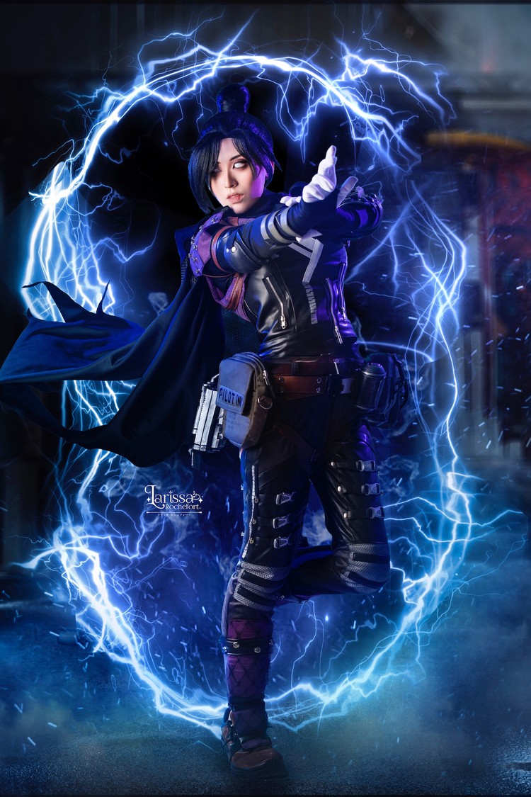 Cosplayer Larissa Rochefort Keren Banget! Potret Cosplayer Larissa Rochefort Jadi Karakter Game