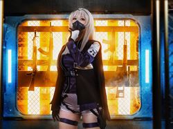 Keren Banget! Potret Cosplayer Larissa Rochefort Jadi Karakter Game