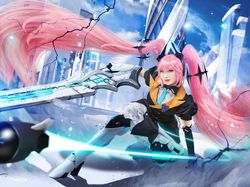 Keren Banget! Potret Cosplayer Larissa Rochefort Jadi Karakter Game