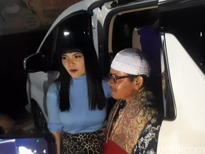 Dinar Candy Diminta Tobat, Ayah Kencang Berdoa