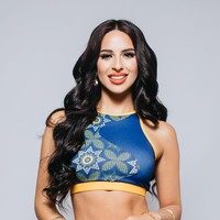 “Saya bahagia karena dengan adanya Miss Grand International ini saya bisa mendesain sportswear dengan motif dari Irwan Tirta. Mendesain bersama Corenation,” ujar Ivan Gunawan kepada Wolipop, Sabtu (22/10/2022). Foto: Dok. Yayasan Dunia Mega Bintang