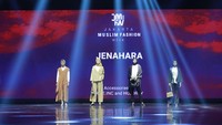 JMFW tahun ini, lanjut Mendag Zulkilfi Hasan, dikemas sangat menarik, diantaranya dengan menghadirkan Miss Grand Internasional yang berasal dari 68 negara untuk memperagakan fesyen muslim karya desainer Indonesia, pagelaran busana yang menampilkan karya dari 26 desainer muda dari 10 satuan pendidikan, pameran produk fesyen muslim menghadirkan 93 jenama lokal ternama, 23 perusahaan tekstil Indonesia yang siap menjadi pemasok bahan baku bagi merek fesyen Indonesia.