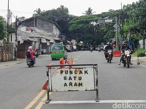 Sejumlah Titik di Puncak Bogor Macet, One Way Arah Jakarta Diberlakukan