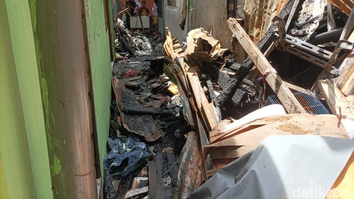 Penampakan parahnya kebakaran di Pademangan, Jakut (Paradisa Nunni/detikcom)