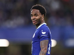 Akankah di laga tandang selanjutnya (di Old Trafford), Sterling bisa memecahkan kutukan bikin gol ke gawang MU (Getty Images)