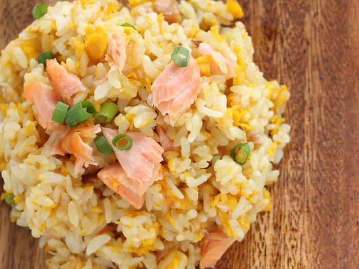 Resep Nasi Goreng Salmon Bawang
