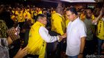 Rompi Kuning Anies Baswedan di Deklarasi Capres 2024