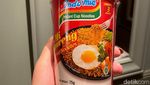 Tidak Dijual di Indonesia, Begini Rasa Indomie Mi Goreng Versi Cup
