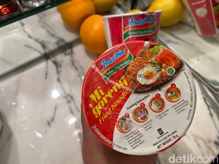 Tidak Dijual di Indonesia, Begini Rasa Indomie Mi Goreng Versi Cup