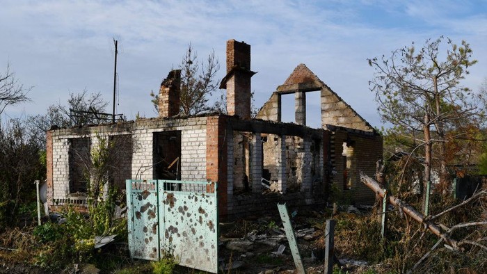 BOHORODYCHNE, UKRAINE - 2022/10/22: A bridge across the Siverskyi Donets river is seen destroyed in the retaken village of Bohorodychne. Russia has launched a 