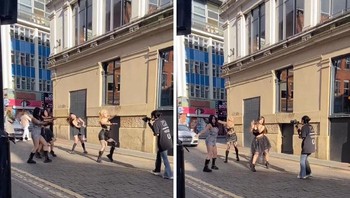 Bikin pengemudi terhenti. Foto: Influencersinthewild via Boredpanda