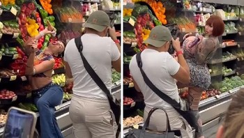 Memanfaatkan display toko. Foto: Influencersinthewild via Boredpanda