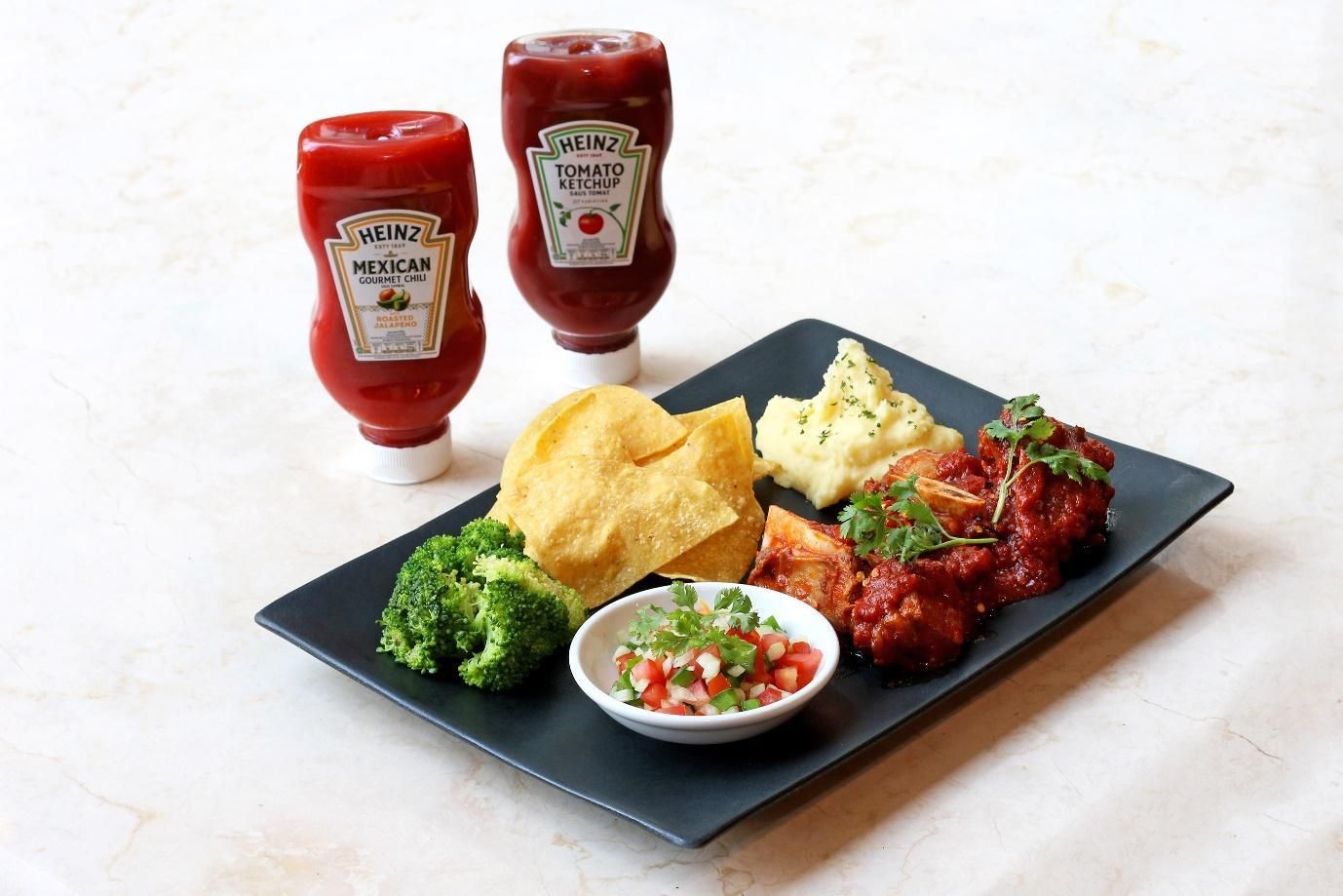 Artotel dan Heinz