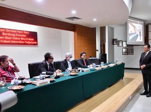 Bamsoet Bahas Pentingnya PPHN di Ujian Seminar Doktor Hukum Unpad