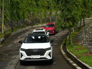 Pakai Mesin 1.5 Turbo-Harga Mulai Rp 368,5 Juta, Siapa yang Ditantang Chery Tiggo 7 Pro?
