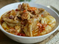 Seuhah! 5 Seblak yang Pedas Menyengat Ini Ada di Bogor