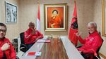 Potret Ganjar Menghadap Hasto dan Watubun soal Siap Nyapres