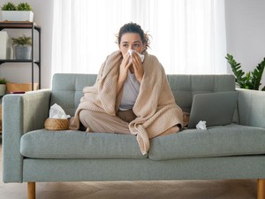 5 Makanan dan Minuman Ini Ampuh Redakan Gejala Flu Batuk