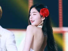 Red Velvet Irene & Seulgi Siap Comeback Perdana! Red Velvet Irene & Seulgi Siap Comeback Perdana!