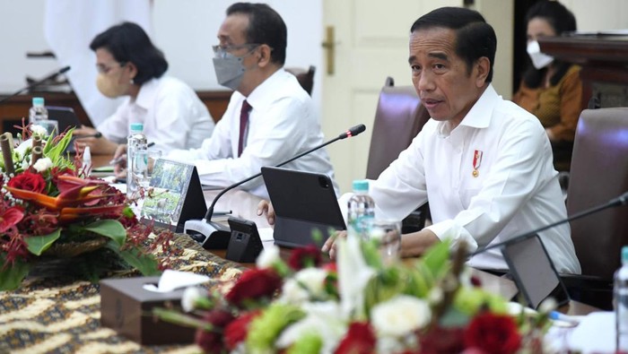 Jokowi Perintahkan Tarik Obat Sirup Pemicu Gagal Ginjal!