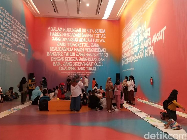 Kemeriahan JILF 2022: Bazar Buku hingga Gerobak Komunitas